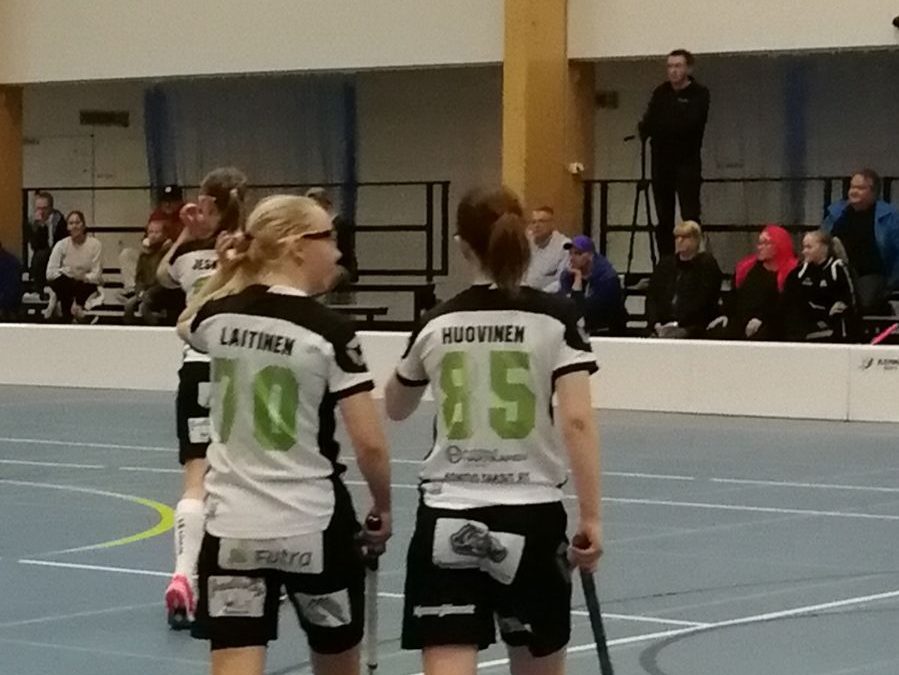 A-tytöt avasivat voittotilin Askolan turnauksessa