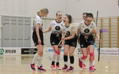 C-tytöt varmistivat paikkansa playoff-karsintoihin