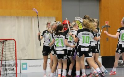 T16 tytöt pelaavat SM-sarjassa kaudella 2021-2022