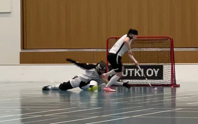 Edustusjoukkueella oli nihkea pelireissu Hollolaan