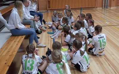 T10 tytöt aloittivat pelit Kuopiossa
