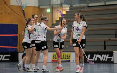 T18 tytöt taipuivat sarjakärki Classicille